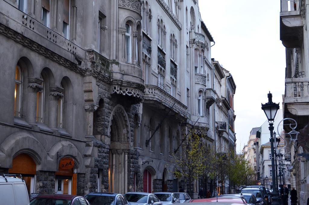 Budapest Central Apartments - Veres Palne Buitenkant foto